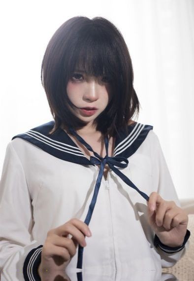 二女一杯原版在线观看